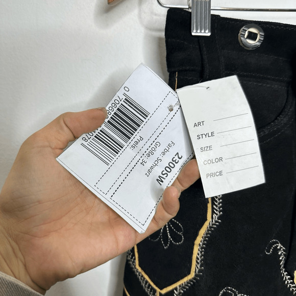 GAUDI LEATHERS Lederhose Short Black german suede leather embroidered 34 NWT - Picture 3 of 6